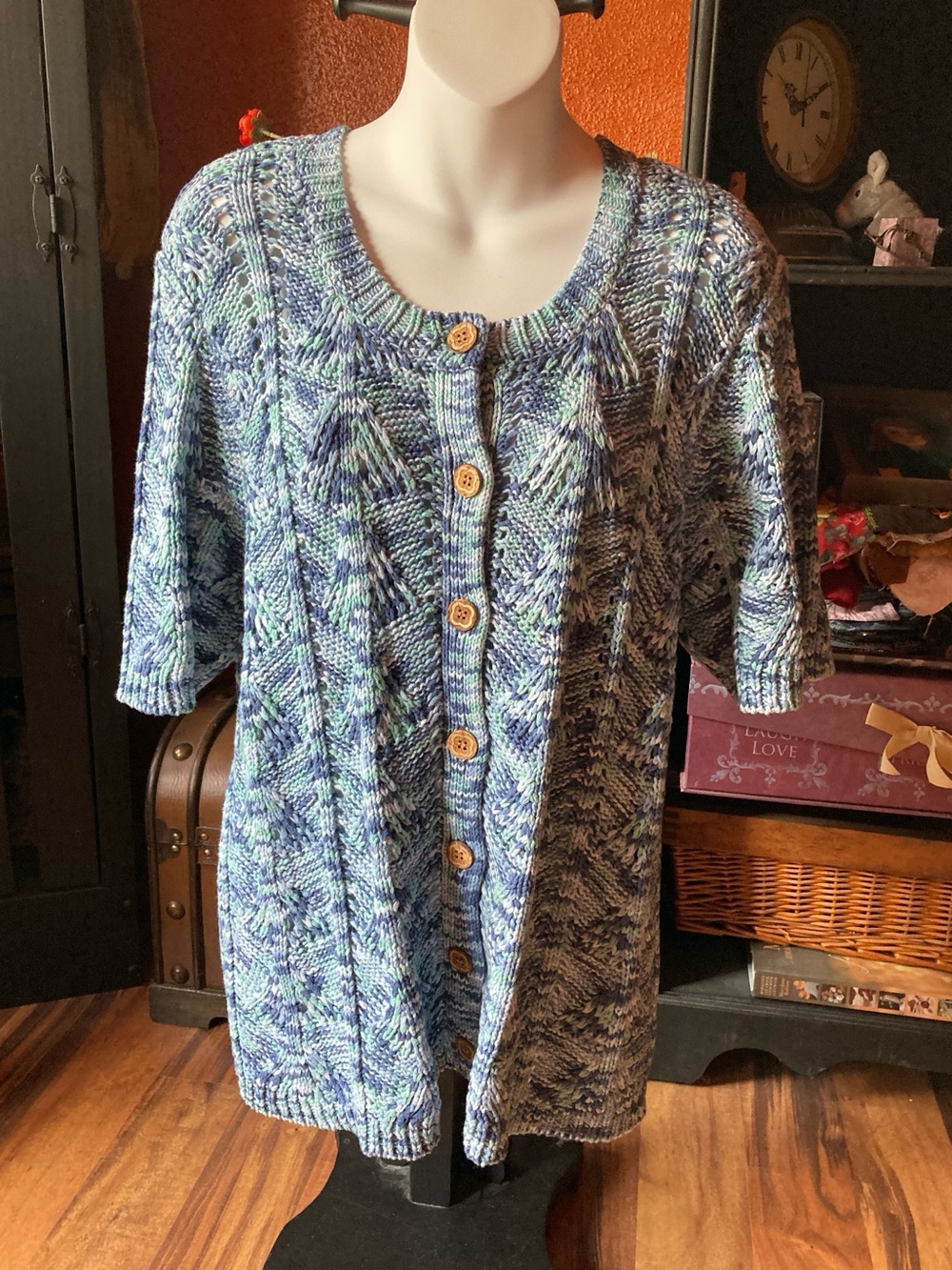 Coldwater Creek Size XL short sleeve variegated blues loose knit cable cardigan